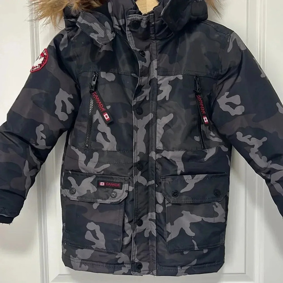Canada Weather Gear Kids Camo- Print Boys Faux-Fur-Trim Hooded Jacket size 5/6 - Picture 4 of 8